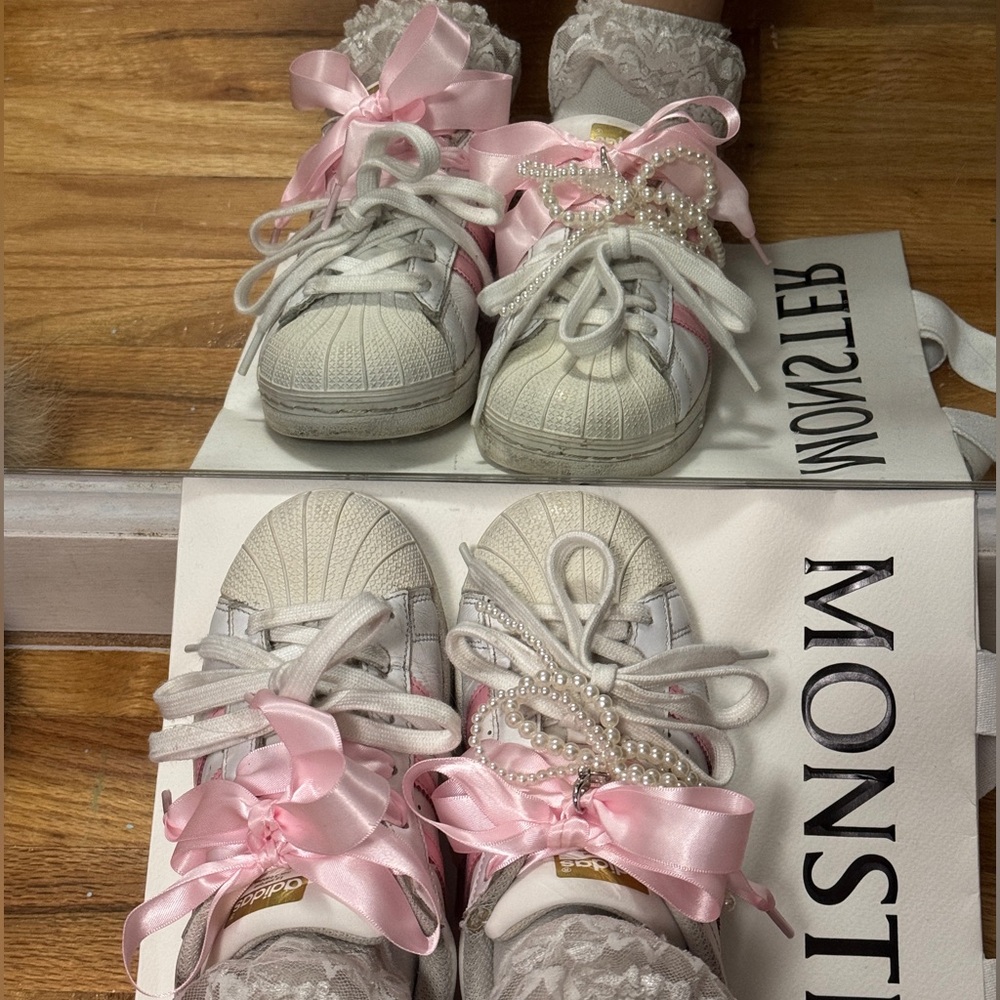 Adidas pink stripe superstar sneakers balletcore style w pink ribbon laces & bow